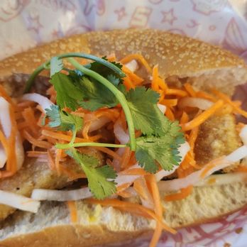 Viet-Nomz Waterford - Crispy tofu banh mi - Vietnamese Near Me - Orlando, Florida Viet-Nomz Waterford - Crispy tofu banh mi - Vietnamese Near Me - Orlando, Florida
