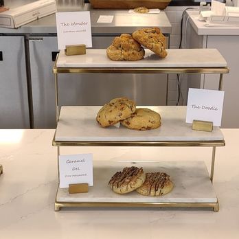 Batch & Box - Del Mar - Cookies on display - Bakeries Near Me - San Diego, California Batch & Box - Del Mar - Cookies on display - Bakeries Near Me - San Diego, California