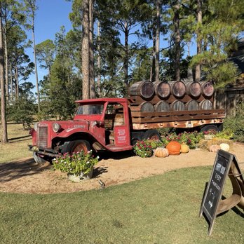 Das Peach Haus - Decor - Specialty Food Near Me - Fredericksburg, Texas