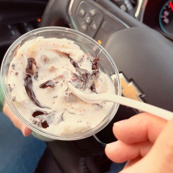 Andy's Frozen Custard - Ice Cream & Frozen Yogurt Near Me - Naperville, Illinois