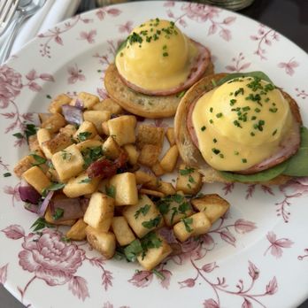 Little Hen - Houston - Waffles Near Me - Houston, Texas Little Hen - Houston - Waffles Near Me - Houston, Texas