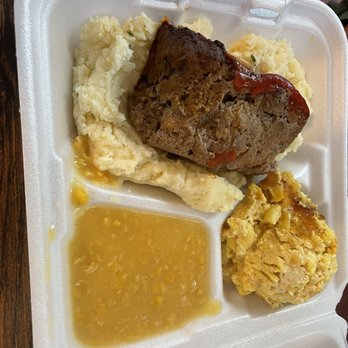 Southern Kafe on 17 - Mashed potatoes, Meatloaf, Mac & Cheese, creamed corn - Southern Near Me - Guyton, Georgia Southern Kafe on 17 - Mashed potatoes, Meatloaf, Mac & Cheese, creamed corn - Southern Near Me - Guyton, Georgia