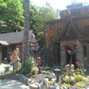 Ravenwood Curio Shoppe - Flowers & Gifts Near Me - Jackson, New Hampshire Ravenwood Curio Shoppe - Flowers & Gifts Near Me - Jackson, New Hampshire