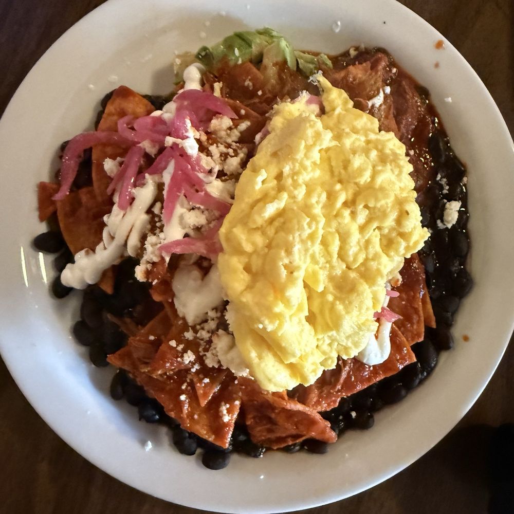 Chilaquiles with egg Chilaquiles with egg