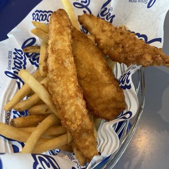 Ivar's Seafood Bar - Kids, fish and chip meal - Seafood Near Me - Marysville, Washington Ivar's Seafood Bar - Kids, fish and chip meal - Seafood Near Me - Marysville, Washington