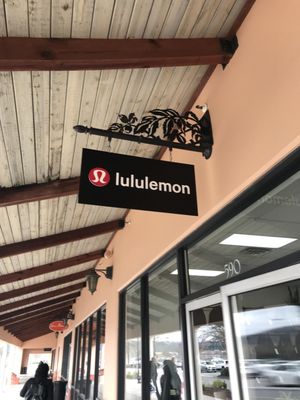 lululemon North Georgia Premium Outlets by null