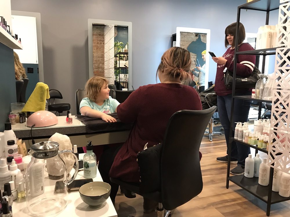 THE ONYX COLLECTION Updated August 2024 202 Anderson St, Belvue