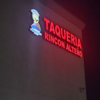 Taquería Rincón Alteño - Yep yall guessed it i got the giant 3.5lb burrito and finished it i highly recommended it the flavor was outstanding - Mexican Near Me - Sacramento, California Taquería Rincón Alteño - Yep yall guessed it i got the giant 3.5lb burrito and finished it i highly recommended it the flavor was outstanding - Mexican Near Me - Sacramento, California
