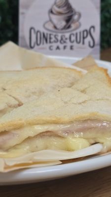 Cones & Cups Café