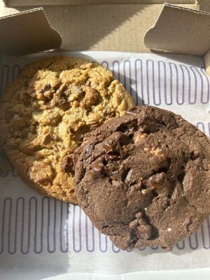 Insomnia Cookies