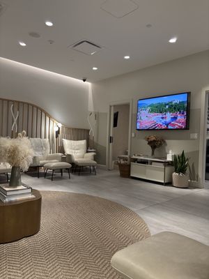 Clean Market IV Drip Lounge by null
