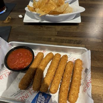 Sidelines Grille - Mozzarella sticks, house chips and frys - Sports Bars Near Me - Jasper, Georgia Sidelines Grille - Mozzarella sticks, house chips and frys - Sports Bars Near Me - Jasper, Georgia