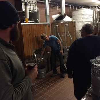 Walkabout Brewing - Cameron conducting a brewery tour for the eager masses from the adjacent bar. - Breweries Near Me - Medford, Oregon