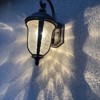 Temecula's Trusted Toolbox - Outdoor lighting installed - Handyman Near Me - Temecula, California