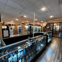 Township Tobacco Cigars CBD Kratom Delta 8 & E-cig Center
