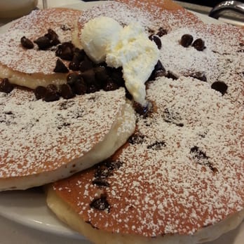 Eggs 'n Things - Chocolate chip pancakes. Cooked to perfection. :) - Breakfast & Brunch Near Me - Honolulu, Hawaii Eggs 'n Things - Chocolate chip pancakes. Cooked to perfection. :) - Breakfast & Brunch Near Me - Honolulu, Hawaii
