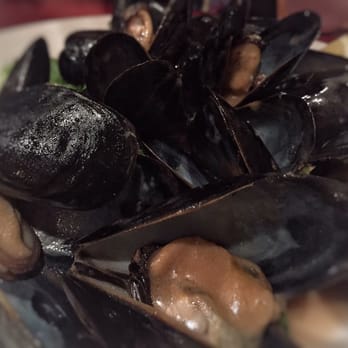 Murphy's Law - Mussels with beer dressing mmmm - Sports Bars Near Me - New York, New York Murphy's Law - Mussels with beer dressing mmmm - Sports Bars Near Me - New York, New York