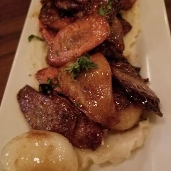 Ottava Via - Carmelized carrots with pureed cauliflower - Pizza Near Me - Detroit, Michigan Ottava Via - Carmelized carrots with pureed cauliflower - Pizza Near Me - Detroit, Michigan