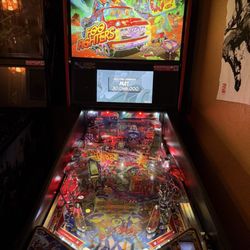 Flippers Tavern - 5.19.2026