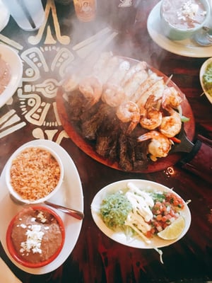 Los Jefes Grill by null