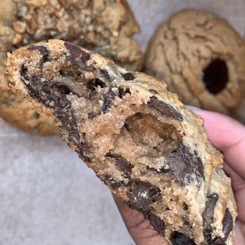 Cookie Crumz - IG: Tourguidebuddz - Bakeries Near Me - Astoria, New York
