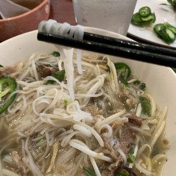 Pho Dong Restaurant - B16. Brisket, Flank, Tendon, Tripe and Fatty Flank Pho Soup (Combo 2b) - Vietnamese Near Me - Redwood City, California
