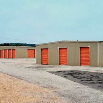 Texas Bear Creek Storage - New Braunfels' Texas Bear Creek Storage offers easy-access drive-up self-storage units in multiple sizes to fit all of your needs. - Self Storage Near Me - New Braunfels, Texas Texas Bear Creek Storage - New Braunfels' Texas Bear Creek Storage offers easy-access drive-up self-storage units in multiple sizes to fit all of your needs. - Self Storage Near Me - New Braunfels, Texas