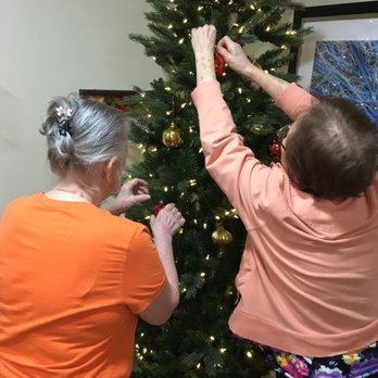 Sonata Delray Beach - Decorating the Christmas tree - Assisted Living Facilities Near Me - Delray Beach, Florida Sonata Delray Beach - Decorating the Christmas tree - Assisted Living Facilities Near Me - Delray Beach, Florida