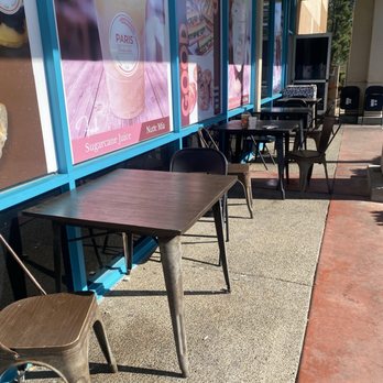 Paris Sandwiches - Outside tables - Vietnamese Near Me - San Diego, California