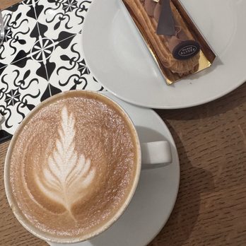 Maison Alyzée - "Signature" Chocolate Eclair and cappuccino 5/5 - Bakeries Near Me - Burlingame, California Maison Alyzée - "Signature" Chocolate Eclair and cappuccino 5/5 - Bakeries Near Me - Burlingame, California