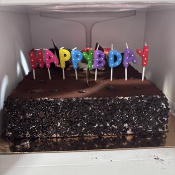 85°C Bakery Cafe-Koreatown - Without the HBD sign, damage controlled. Thanks Vons! - Bakeries Near Me - Los Angeles, California 85°C Bakery Cafe-Koreatown - Without the HBD sign, damage controlled. Thanks Vons! - Bakeries Near Me - Los Angeles, California