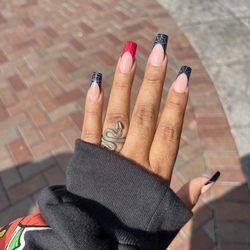 Gilo Nails