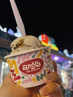 Amy's Ice Creams by null