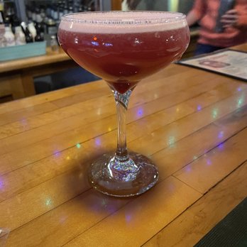 KellerGeist - Raspberry beret - Pubs Near Me - Great Falls, Montana KellerGeist - Raspberry beret - Pubs Near Me - Great Falls, Montana