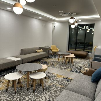 TownePlace Suites Monrovia - Hotels Near Me - Monrovia, California