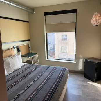 Moxy Oakland Downtown - Our room with king size bed - Hotels Near Me - Oakland, California Moxy Oakland Downtown - Our room with king size bed - Hotels Near Me - Oakland, California