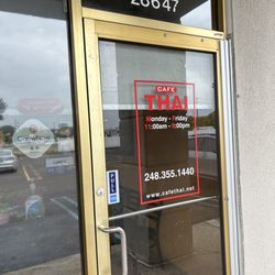 Cafe Thai - Hours