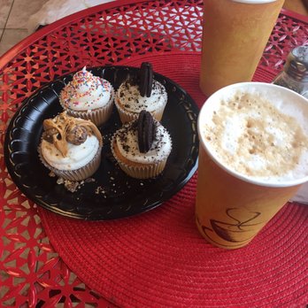 Sandye's Cafe & Cakes - Cupcakes and lattes! So so good! - Cafes Near Me - Schenectady, New York Sandye's Cafe & Cakes - Cupcakes and lattes! So so good! - Cafes Near Me - Schenectady, New York