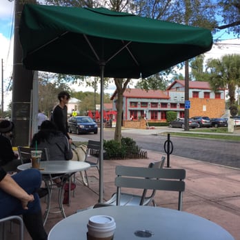 Starbucks - Outdoor seating - Coffee & Tea Near Me - Orlando, Florida Starbucks - Outdoor seating - Coffee & Tea Near Me - Orlando, Florida