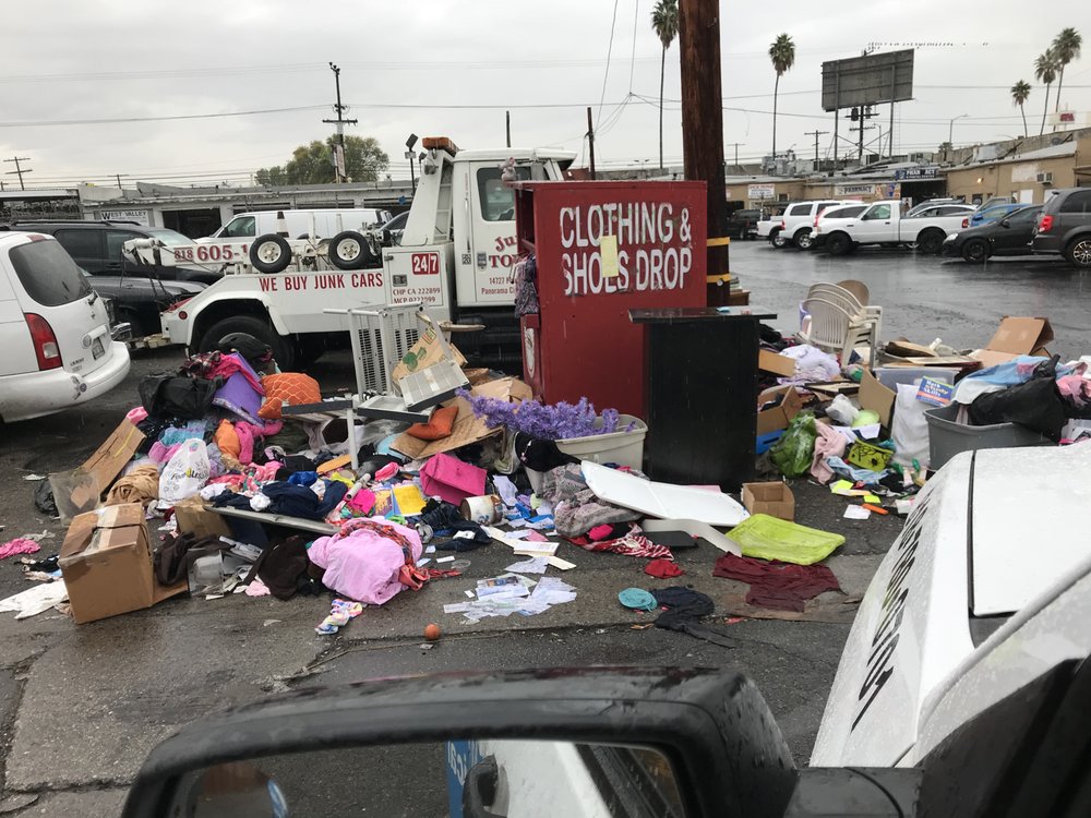 UNIVERSAL RAG SUPPLY Updated August 2024 3001 E Pico Blvd, Los