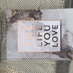 Studio City Pop Up - Vending table