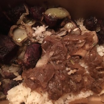 Diolo - Dibi avec riz yassa - Senegalese Near Me - Montreal, Quebec