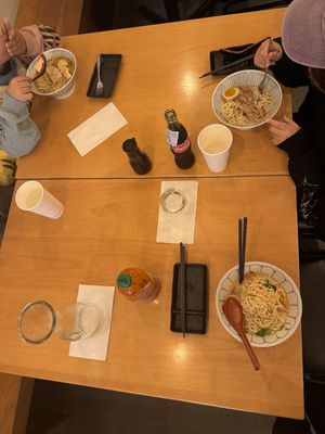 Mikasa Sushi & Ramen by null