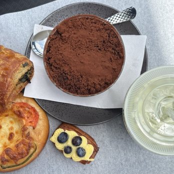Bakerland Cafe - Cafes Near Me - Sugar Land, Texas