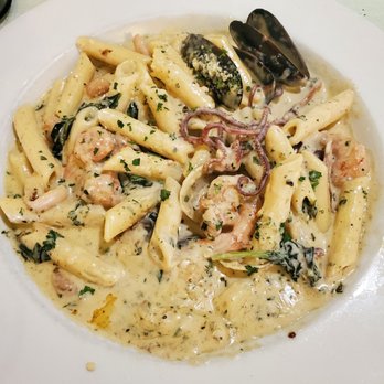 Citron European Bistro - Patês aux crevettes aux aromates - French Near Me - Tacoma, Washington Citron European Bistro - Patês aux crevettes aux aromates - French Near Me - Tacoma, Washington