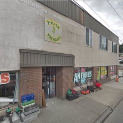Trash & Treasures - Front entry. Easy free parking in back and another entrance.