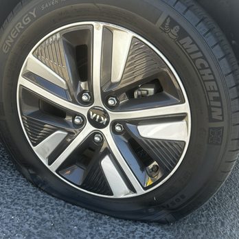 Mondragon Towing - Roadside Assistance Near Me - Los Alamitos, California Mondragon Towing - Roadside Assistance Near Me - Los Alamitos, California