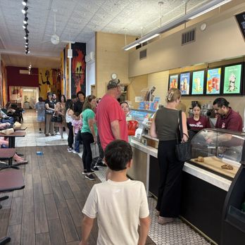 Häagen-Dazs - Line - Juice Bars & Smoothies Near Me - Santa Fe, New Mexico