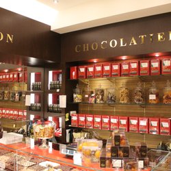 Voisin - Intérieur Boutique Place Bellecour, Lyon 2e