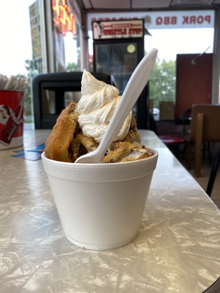 KRISTY’S WHISTLE STOP 73 Photos & 44 Reviews 600 S Enola Rd, Enola